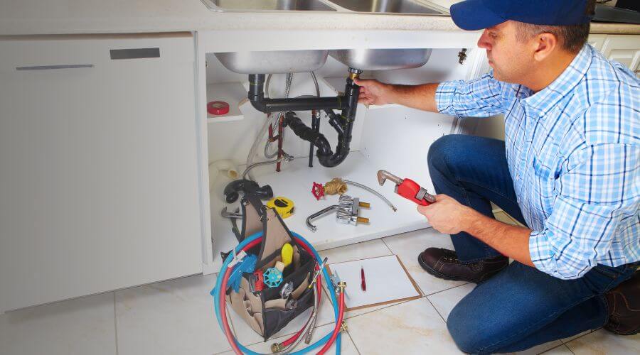 Expert burst pipe repair services in Bucyrus, OH